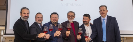 A Vinitaly 25 l’Emilia-Romagna festeggia i 30 anni de La Francescana con Massimo Bottura